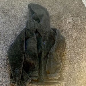 Uniqlo Sherpa/Fleece Jacket - Army Green size small worn 2x